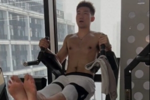 练就有用！孙铭徽晒个人训练视频：循序渐进 一百个计划
